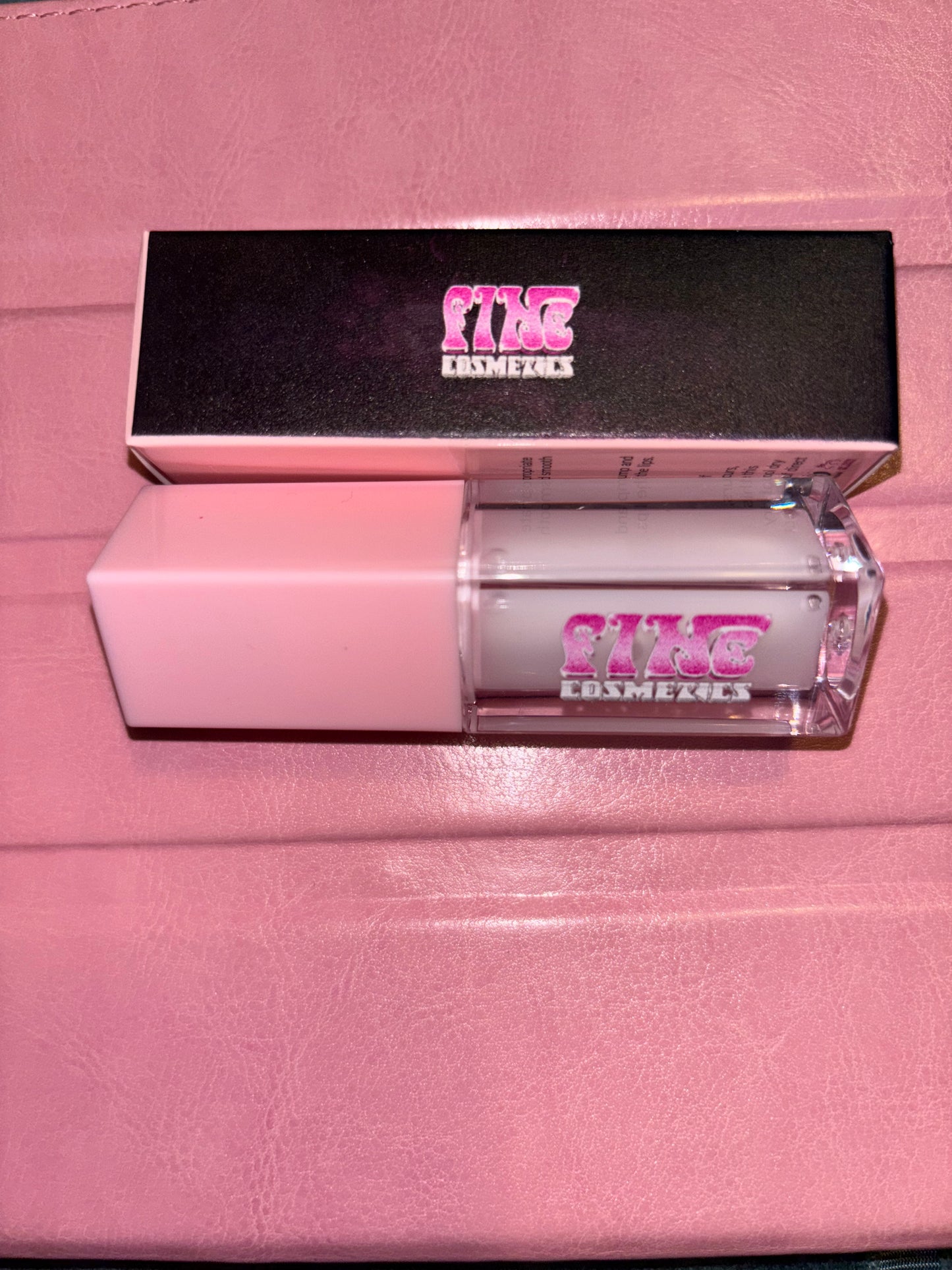 “Babygirl” lip oil